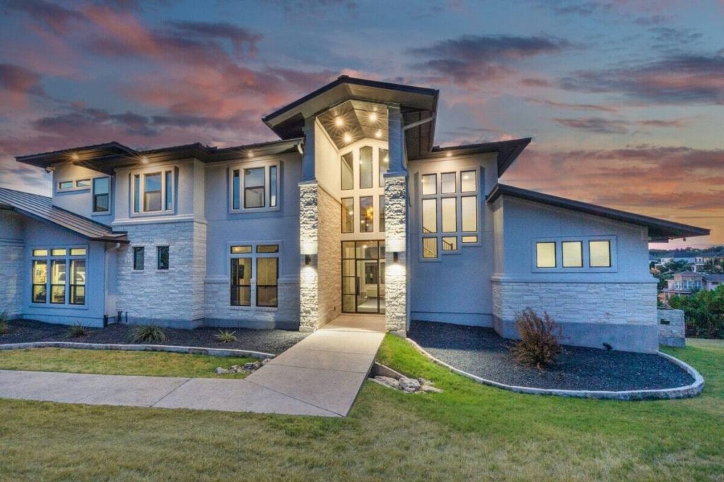 Should You Sell or Rent Your House in 2026?