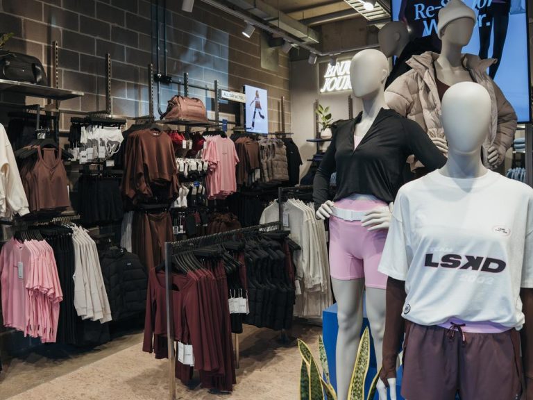 Surprise way activewear drove shopping mall revolution